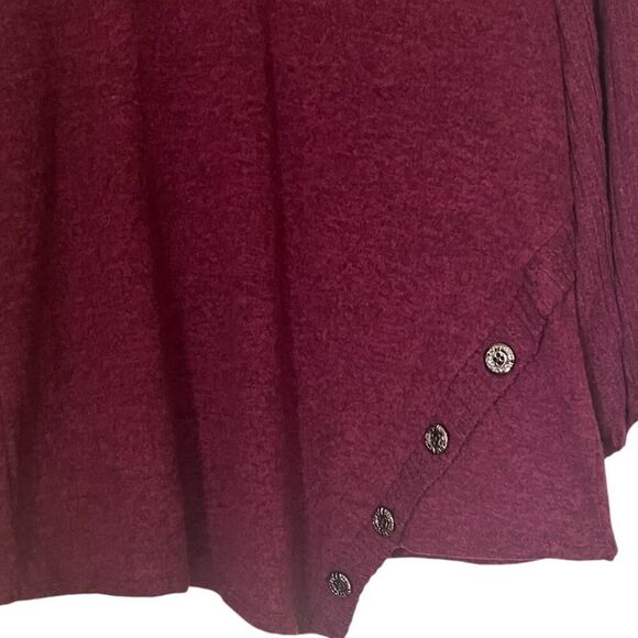 XL Sweater w/ Button Accents & 3/4 Puff/Ribbed Sleeves, Adrienne Vittadini - Picture 2 of 5